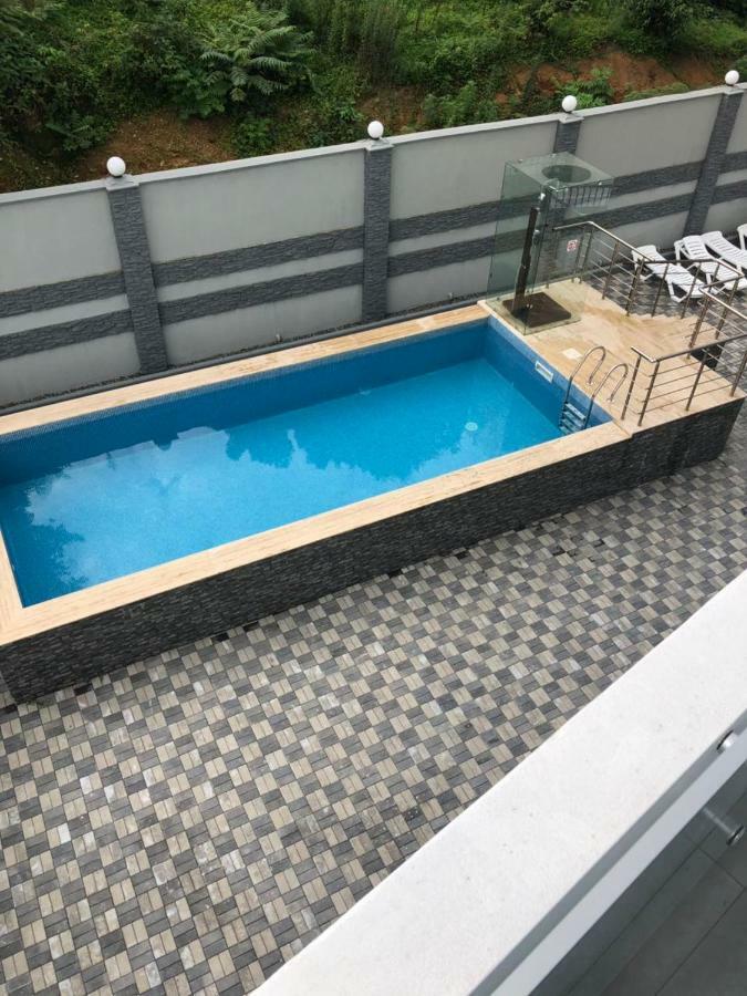 Apartment Line
